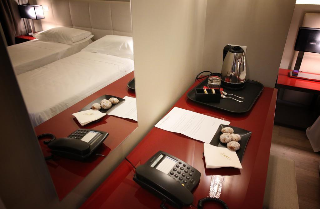Principe Relais Suite & Spa 格拉维纳普利亚 客房 照片